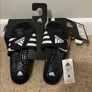 Adidas Adissage Slides, size 6